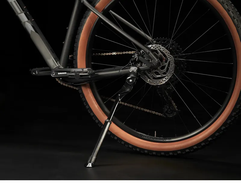 Trek Marlin 8 Mountain Bike in Matte Dnister Black-2